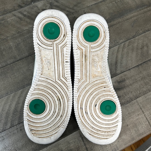 Nike Air Force 1 07 LV8 40th Anniversary 2022 Men size 11.5 - Picture 7 of 7